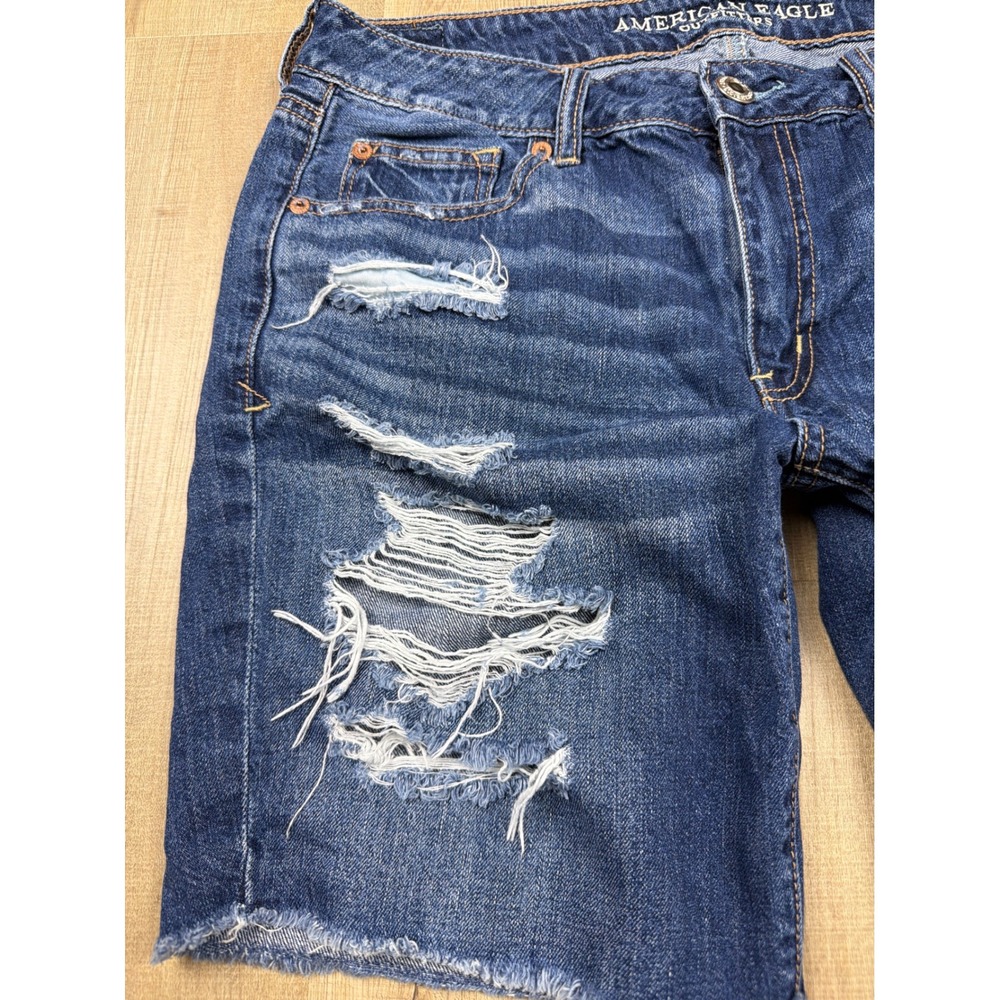 American Eagle Distressed Denim Midi Shorts Womens 10 size 10 Medium Wash Ripped - Picture 3 of 8